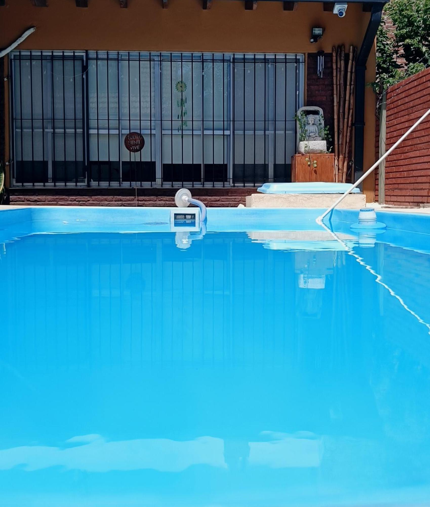 Casa Olivia- Alojamiento Con Piscina - Aeropuerto Ezeiza Eksteriør bilde