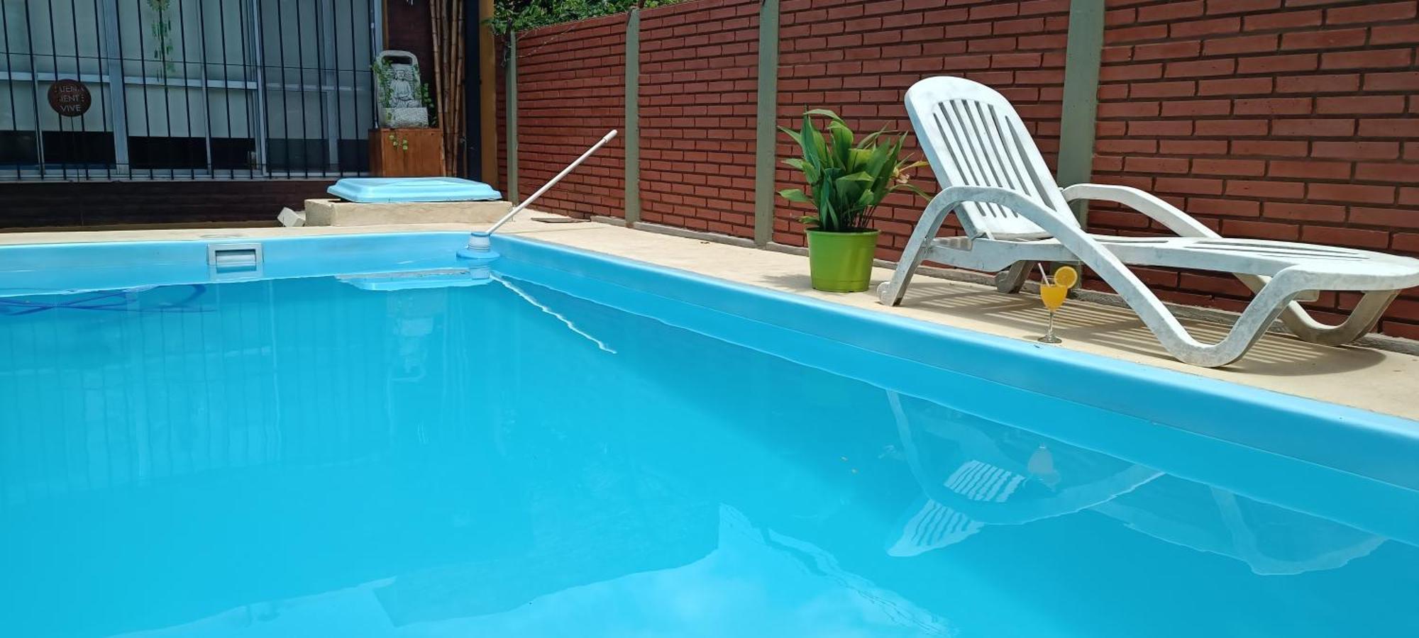 Casa Olivia- Alojamiento Con Piscina - Aeropuerto Ezeiza Eksteriør bilde