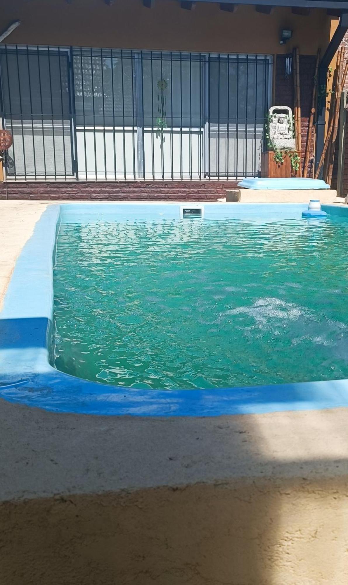 Casa Olivia- Alojamiento Con Piscina - Aeropuerto Ezeiza Eksteriør bilde